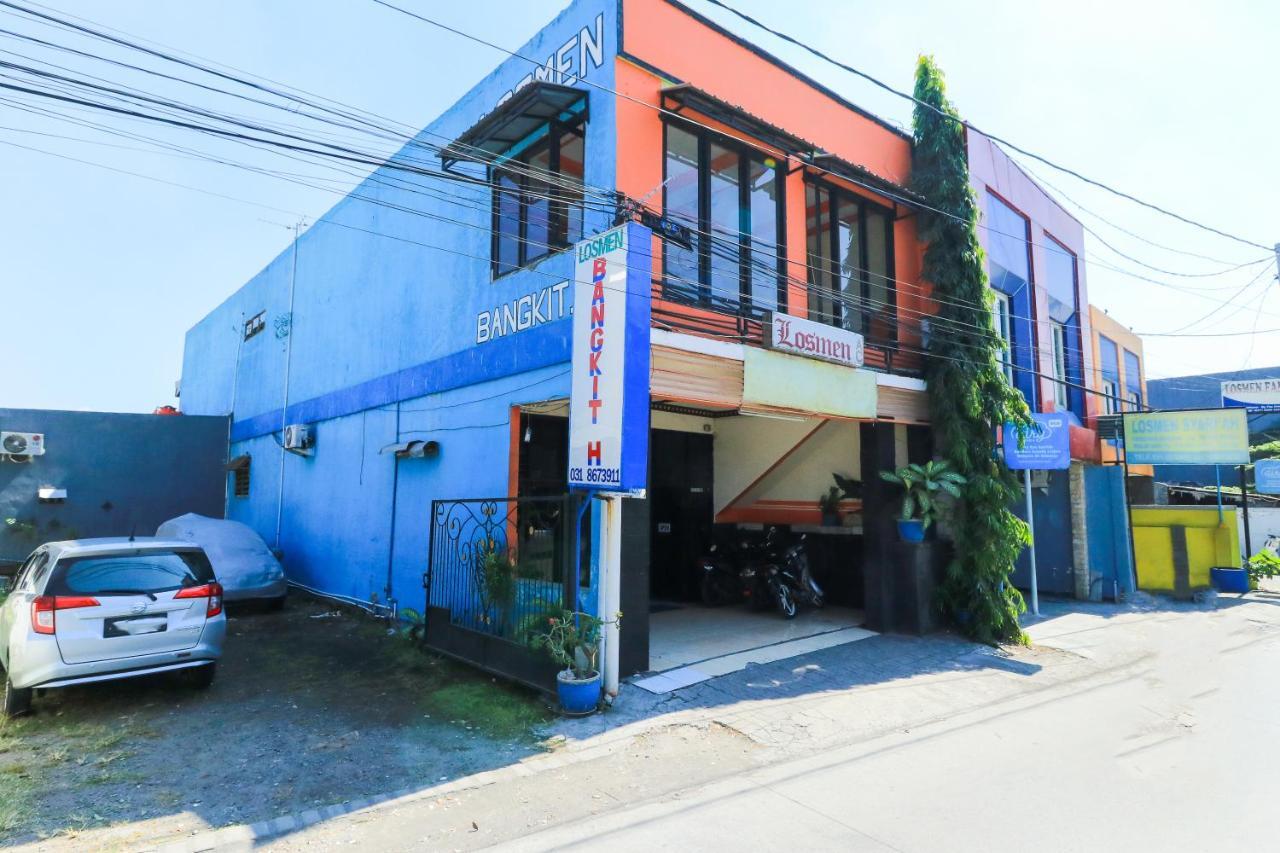 Losmen Bangkit Hidayah Hotel Sedati Exterior photo